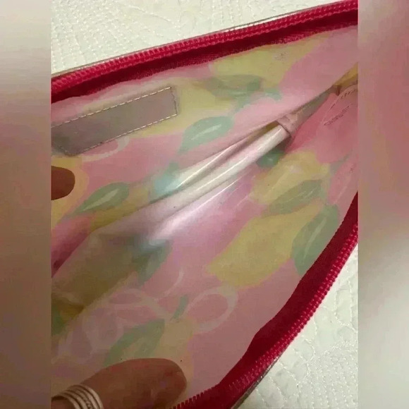 Lilly Pulitzer Estée Lauder Makeup Bag - Picture 3 of 5